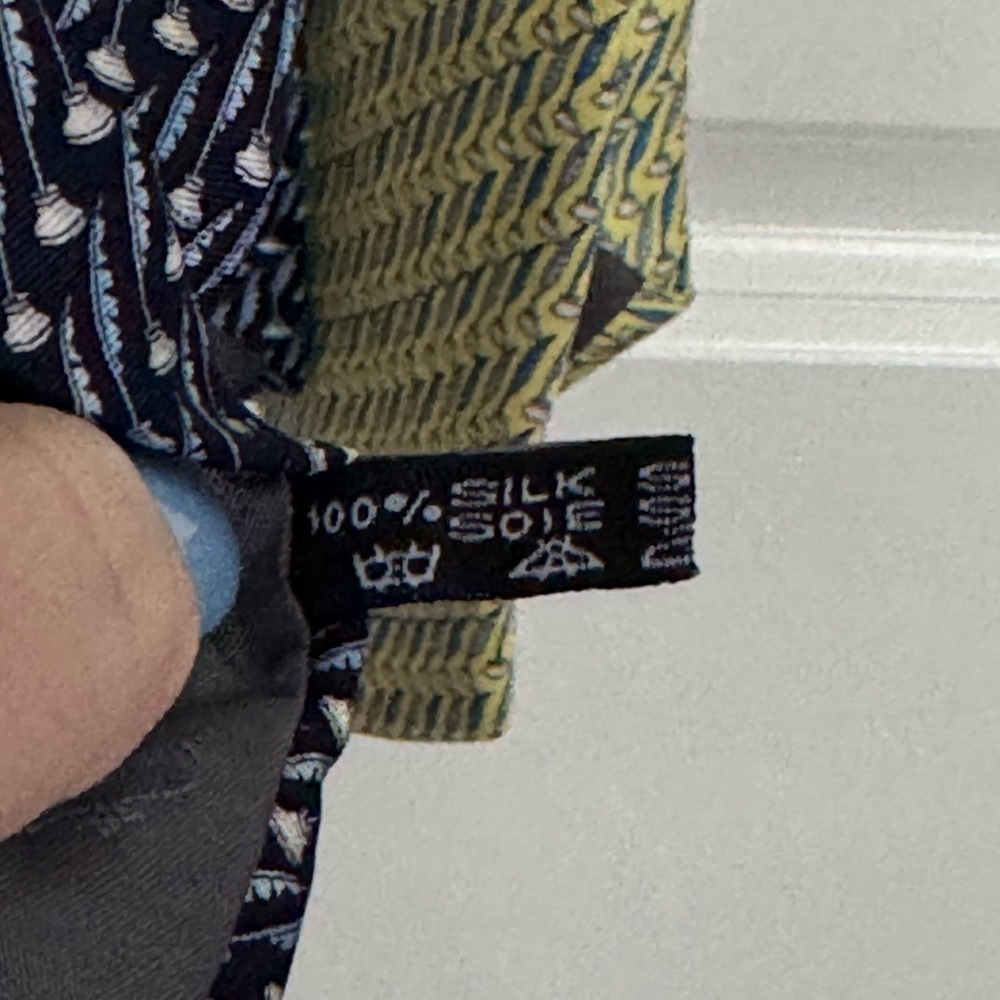Silk Blue and Yellow Patterned Ties for Business - Picture 7 of 11